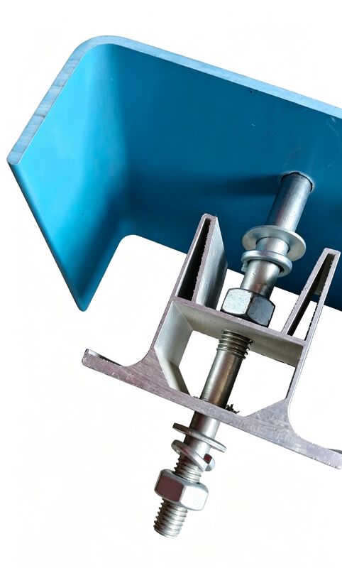 Waterproof Sliding Contact Line with 6.5KA Rated Peak Withstand Current, 12mm² Copper Cable Cross-section, and IP33 Shell Protection
